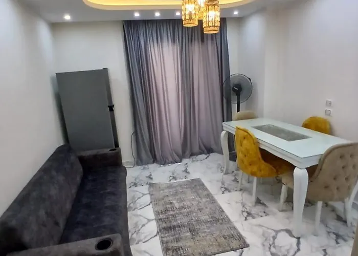 Hub Apartment *